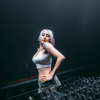 都是月亮惹的禍現場美女打碟dj版