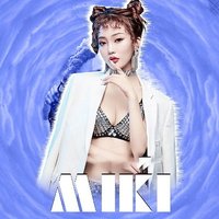 女dj打碟視頻夜店慢動作